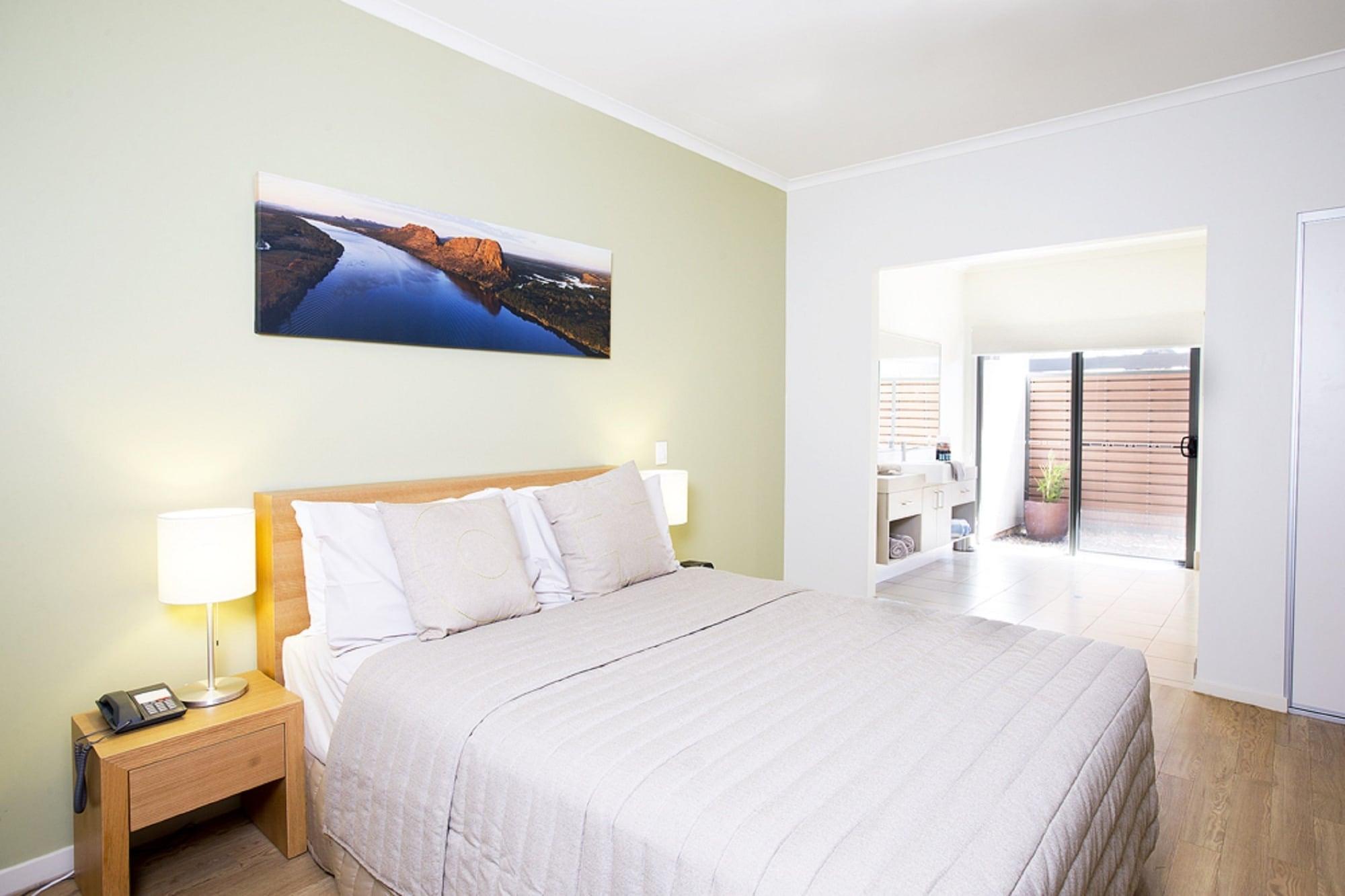 Freshwater East Kimberley Apartments Кунунарра Экстерьер фото